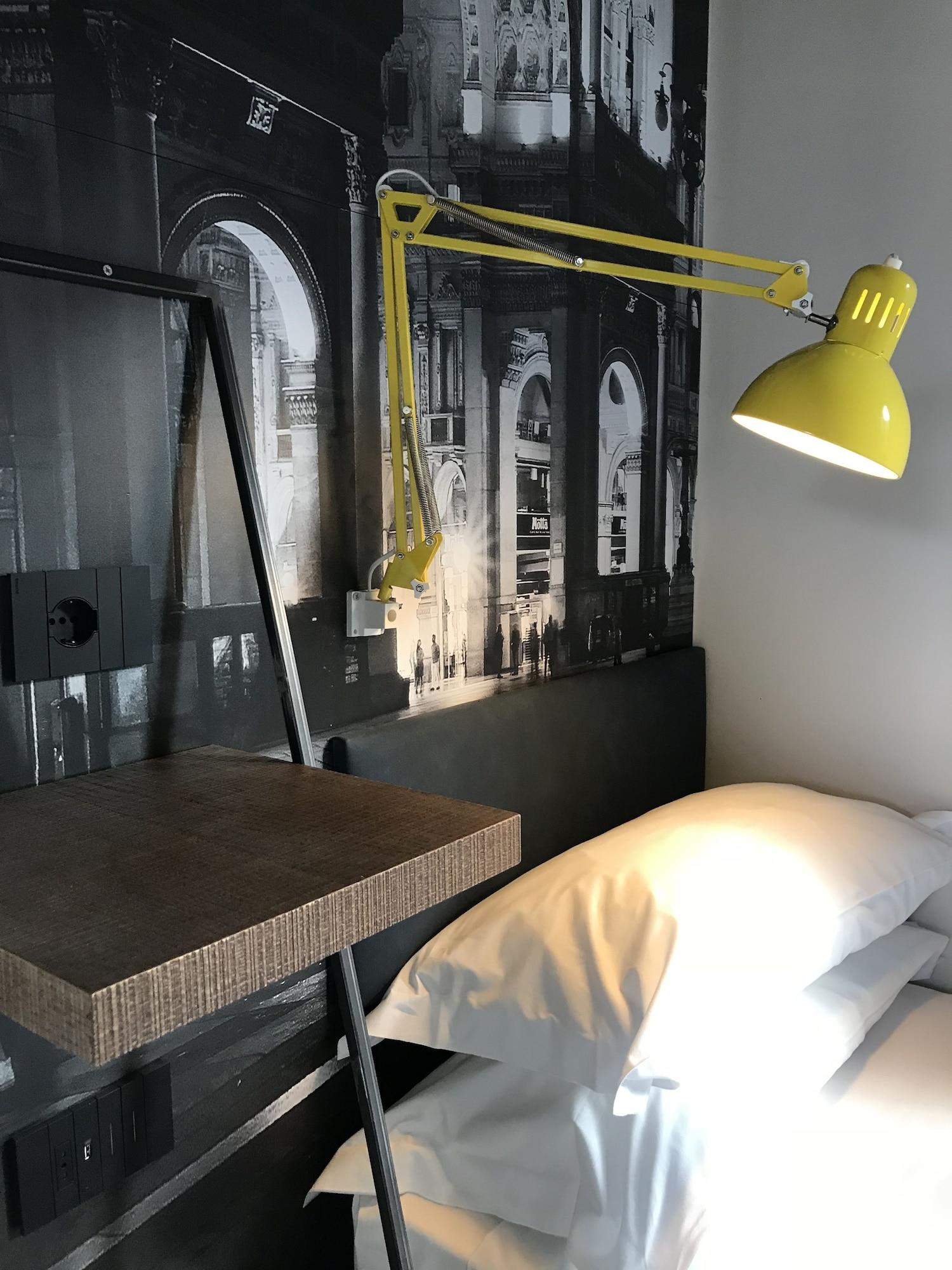 Hotel Roxy Milánó Kültér fotó