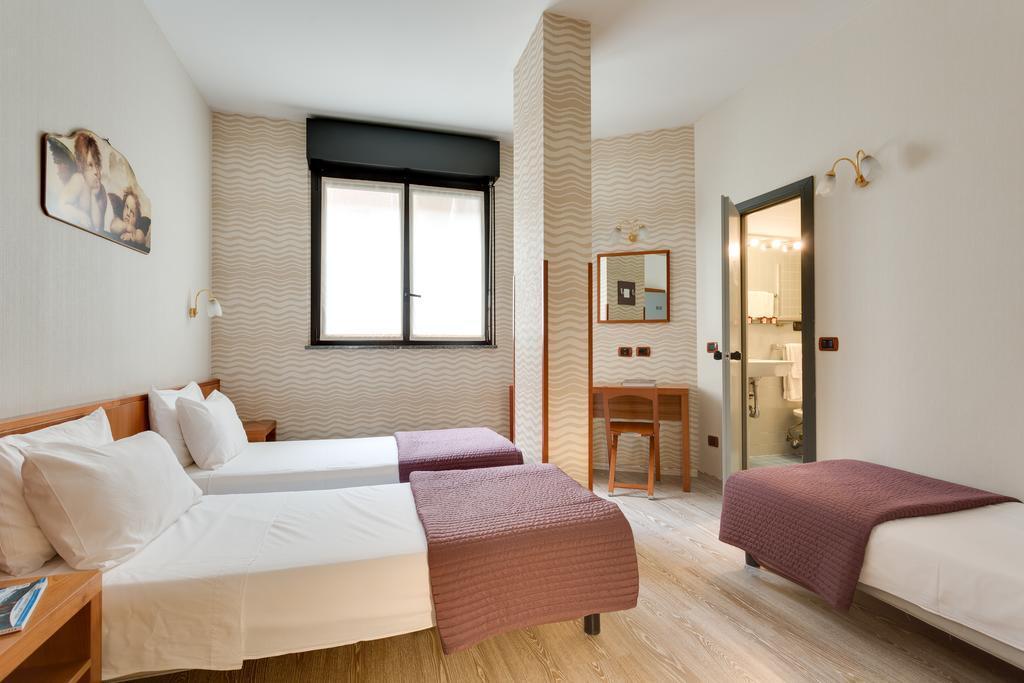 Hotel Roxy Milánó Kültér fotó