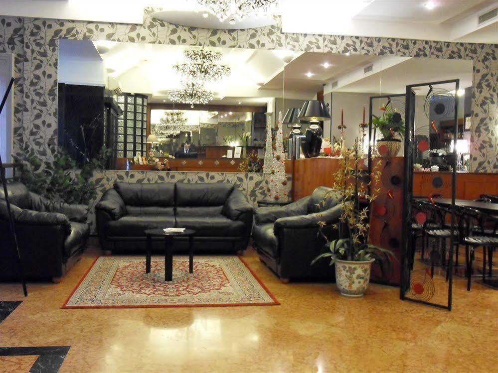 Hotel Roxy Milánó Kültér fotó
